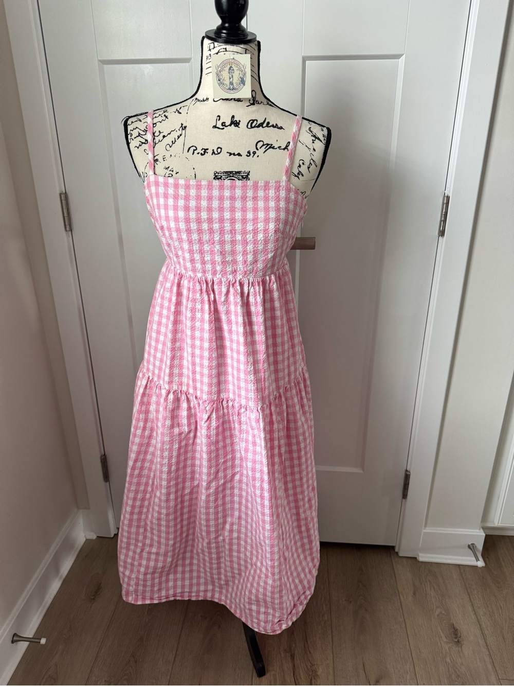 J.Crew Pink Gingham Seersucker tiered maxi dress with spaghetti straps size 2